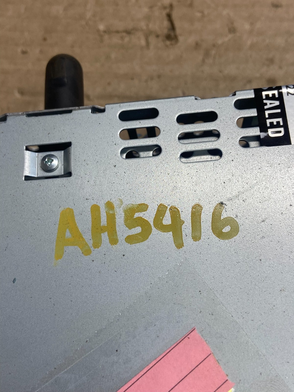 2013 to 2014 Ford Edge AM/FM Radio Reciever AH5416 DG5
