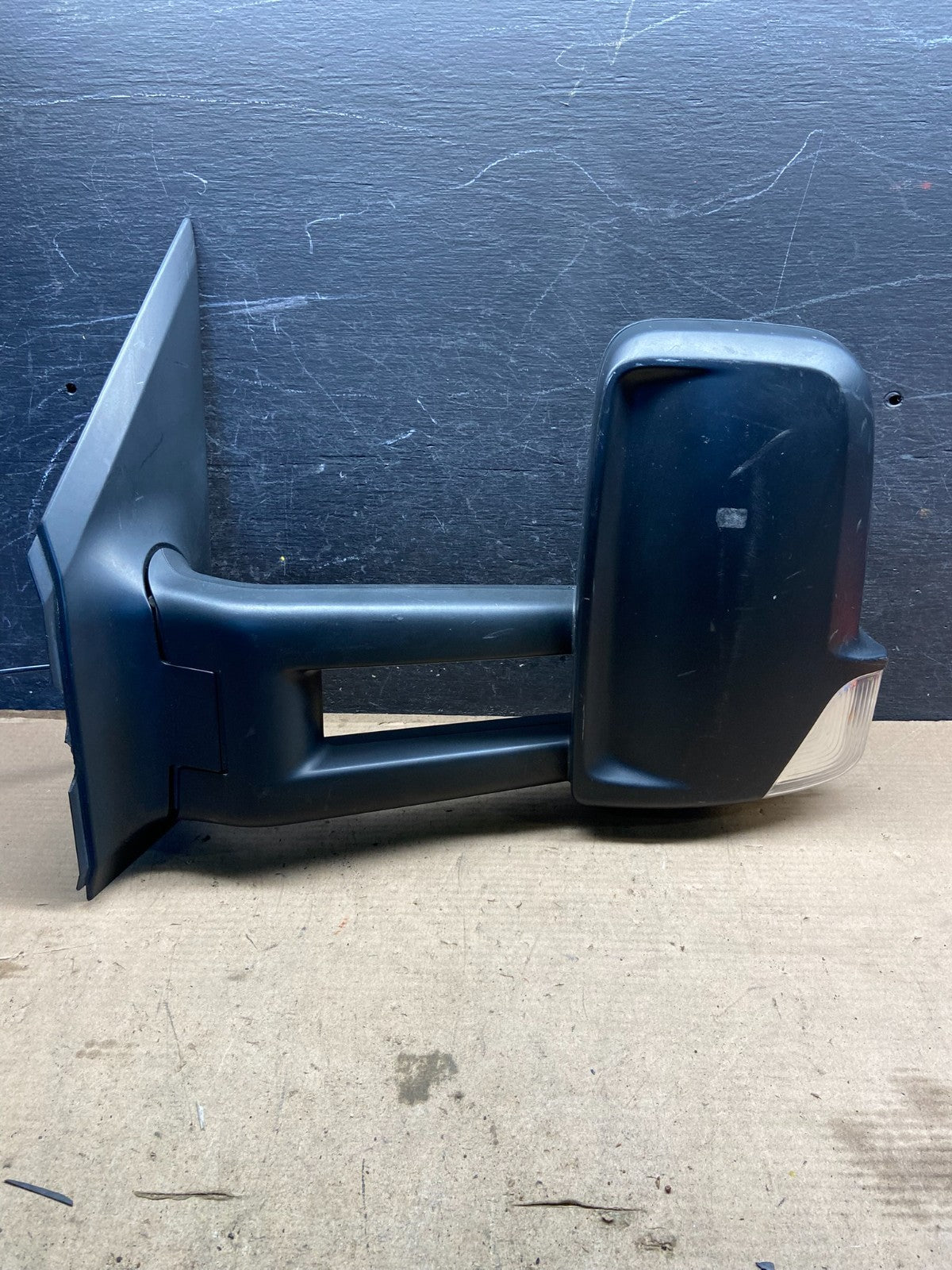 2007 to 2018 Mercedes-Benz Sprinter Left Driver Side View Door Mirror Q6030 DG0