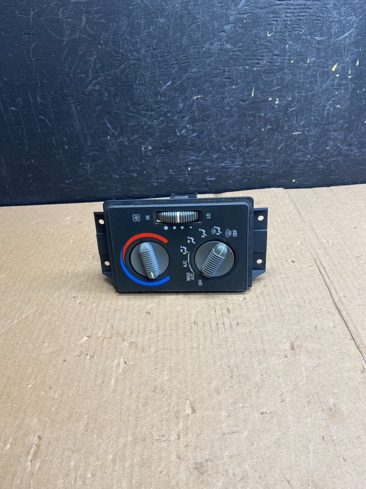 95-97 Chevrolet S10 BLAZER JIMMY AC Temperature Climate Control Switch AE4221 DG1