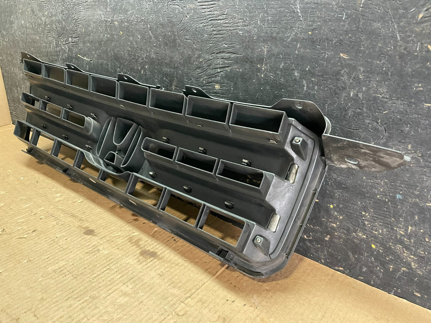 2006 to 2008 Honda Pilot Front Upper Grill Grille Oem Y9613 DG7