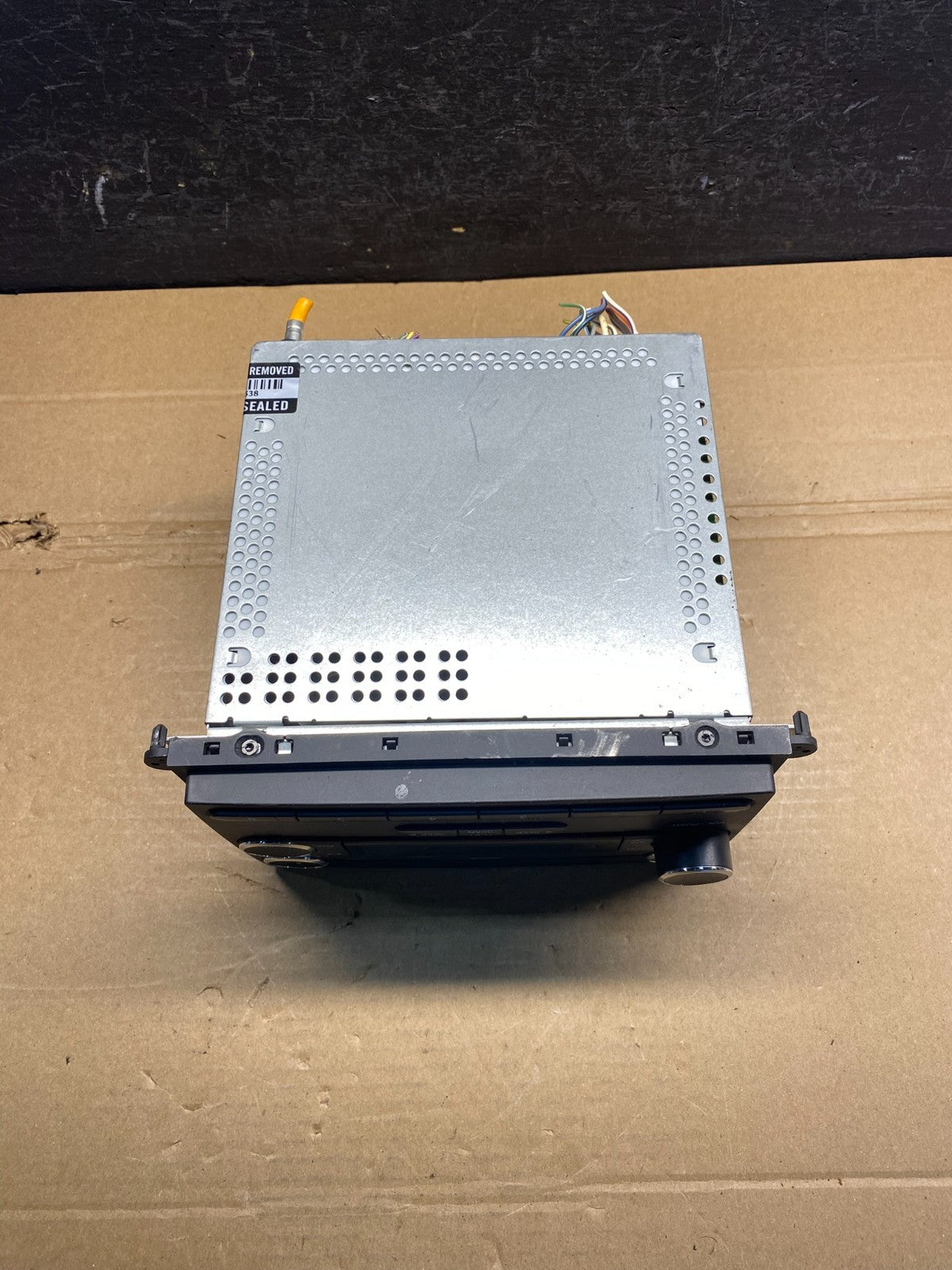 2008 - 2009 Ford Expedition Explorer Radio CD Player Screen Display OE AD4945 DG4
