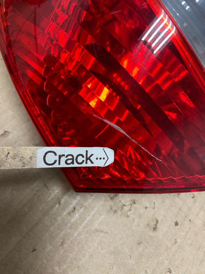 No Led 2003-2006 Mercedes E Class Sedan Right Passenger Tail Light AE9790 LK5