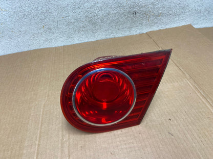 2004 2005 2006 Kia Amanti Right Passenger Side Tail Light Inner AI3764 LK0