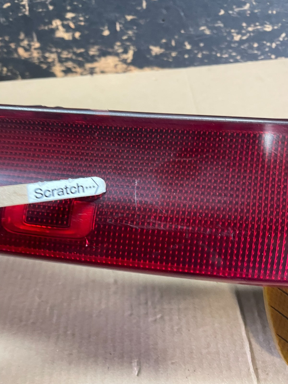 1995 to 1996 Subaru Legacy Wagon Trunk Mounted Center Tail Light Panel z8540 DG5