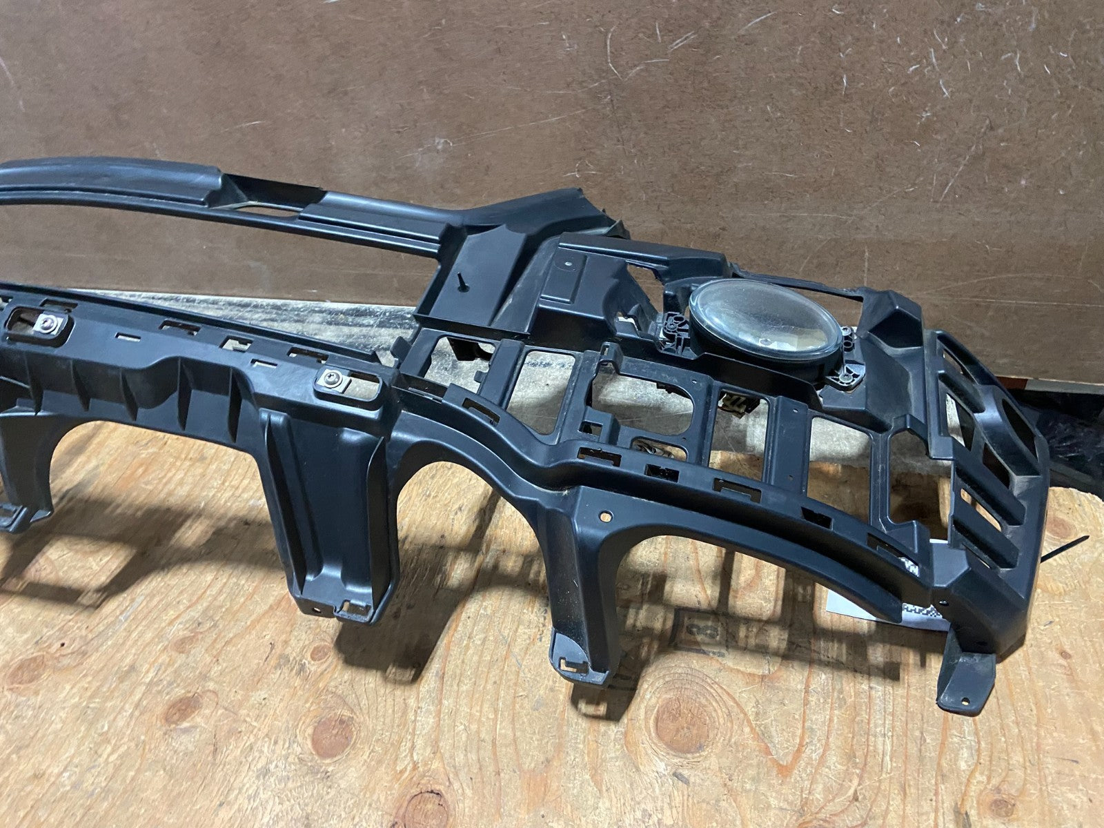 2006 to 2011 Mercedes Benz ML550 Front Bumper Reinforcement Y9816 PS5
