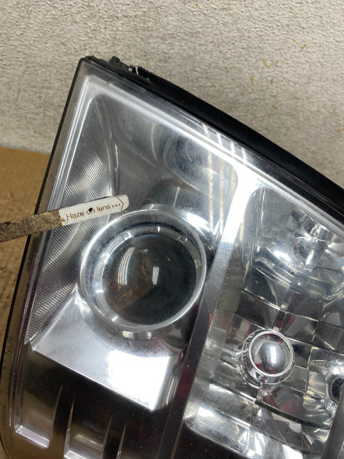 2007 - 2014 Cadillac Escalade Left Driver LH Side Xenon HID Headlight AI6871 DW4