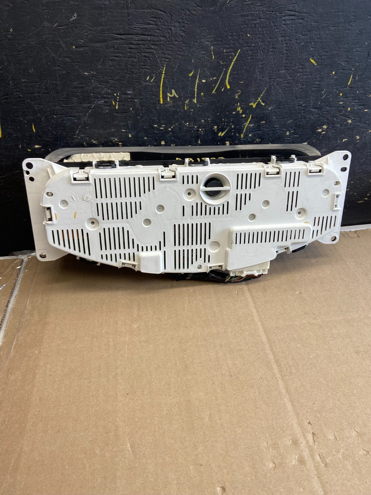 2007-2008 Nissan Pathfinder Xterra Cluster Speedometer Instrument OEM AB1823  DG4