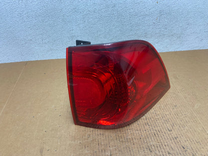 2009 to 2014 Volkswagen Routan Right Passenger RH Side Tail Light AE0475 LK0