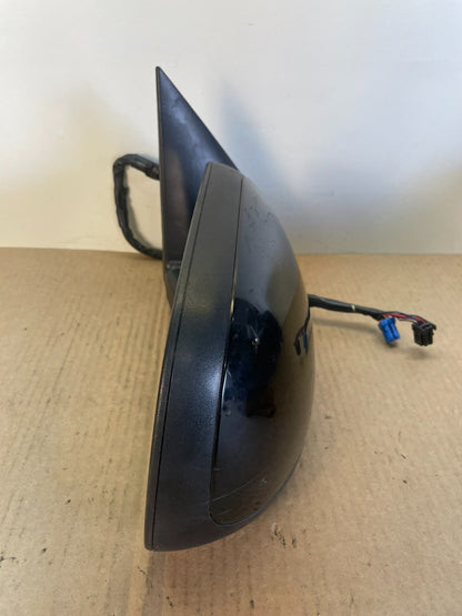 2003 to 2006 Gmc Yukon Right Passenger Turn Signal View Door Mirror AF5566 DG10