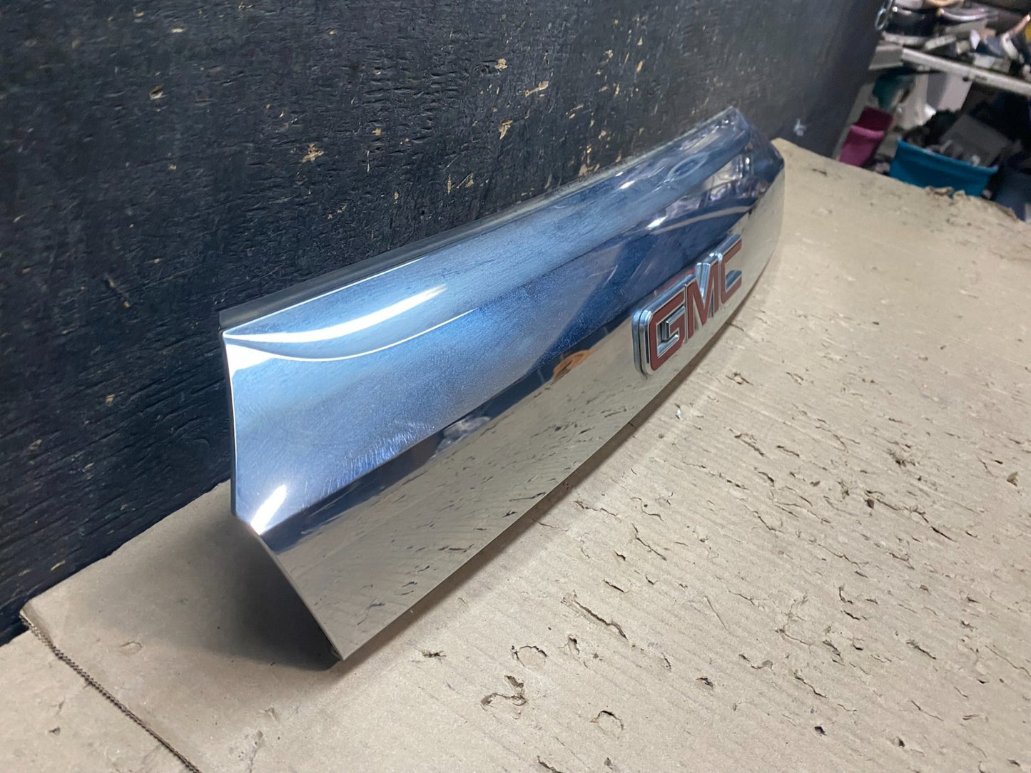 2010-2015 Gmc Terrain Lift Gate Handle Trim Back Up Camera Chrome Panel X8116 DG2