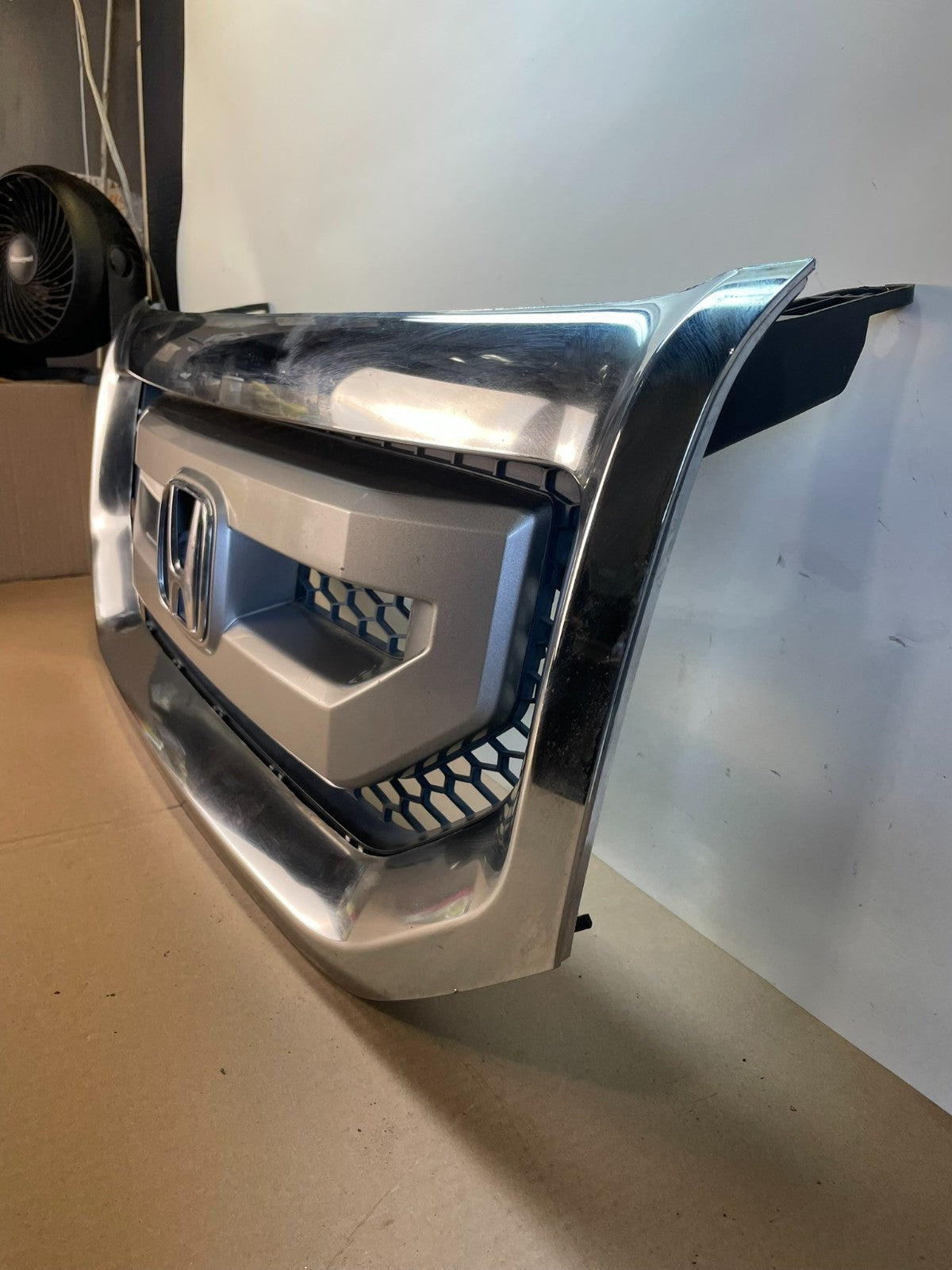 2009 to 2011 Honda Pilot Front Upper Grill Grille AG2575 MS1