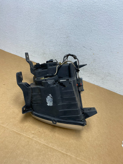 2005-2007 Jeep Grand Cherokee Right Passenger RH Halogen Headlight AD4460 DW8