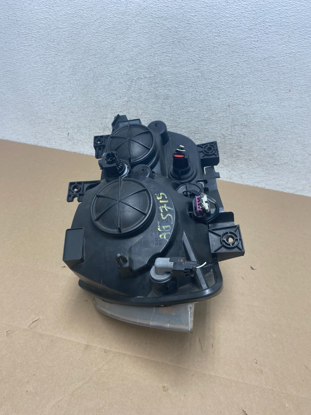 2011 to 2014 Dodge Charger Left Driver LH Side Halogen Headlight AG5715 DW8