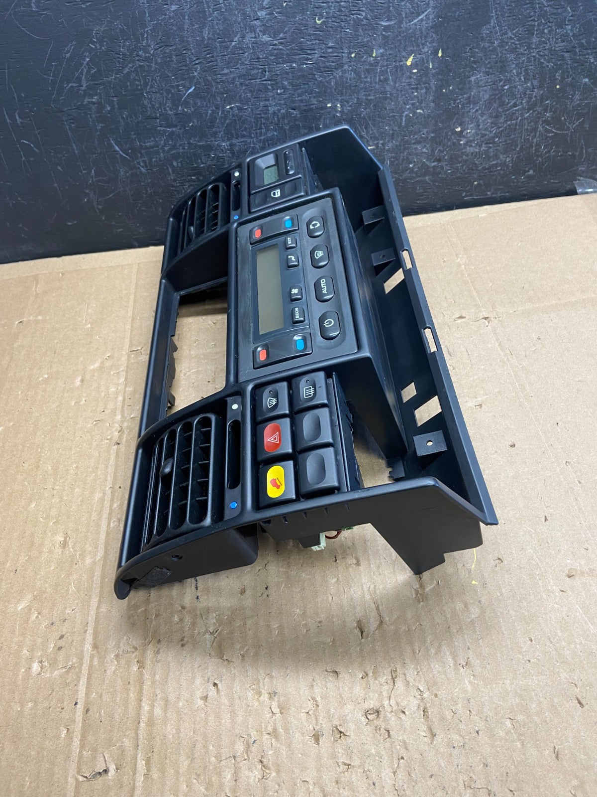 1999-2003 Land Rover Discovery Heat AC Air Vent Switch Climate Control AD2272 DG1