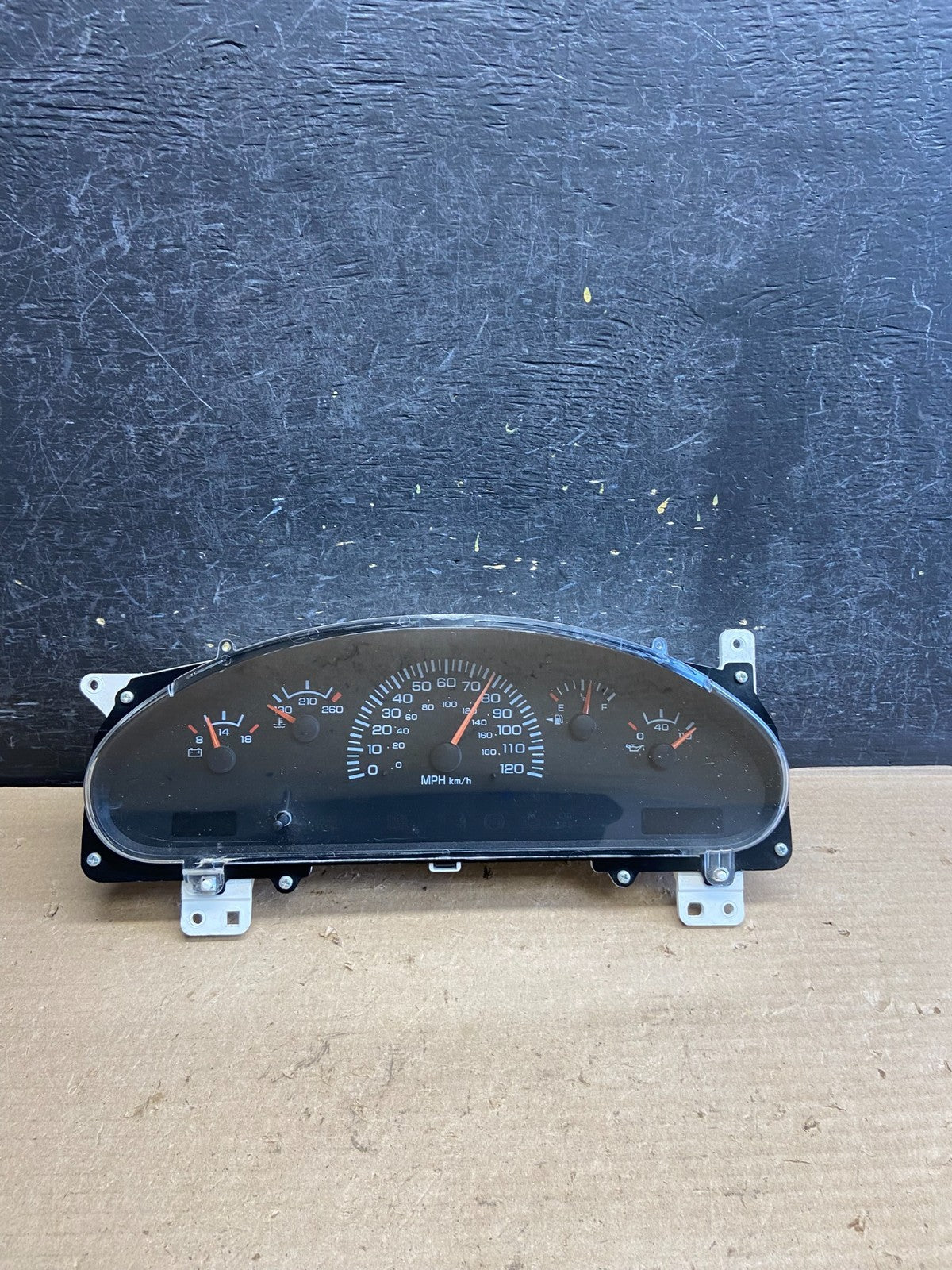 2001 to 2003 Dodge 1500/2500/3500 VAN Speedometer Instrument Cluster AH52780