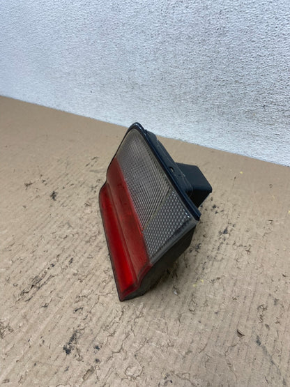 1995 1996 Nissan Maxima Right Passenger RH Side Inner Tail Light AF7148 DW1