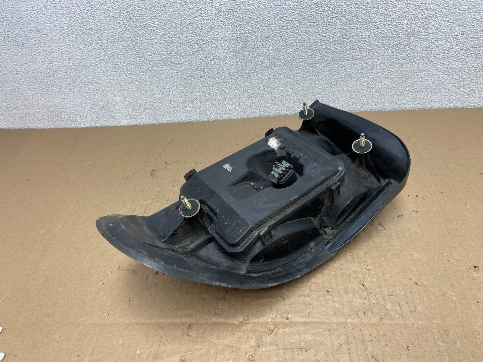 1997 to 2003 Chevrolet Malibu Left Driver LH Side Tail Light OEM AB6261 LK6