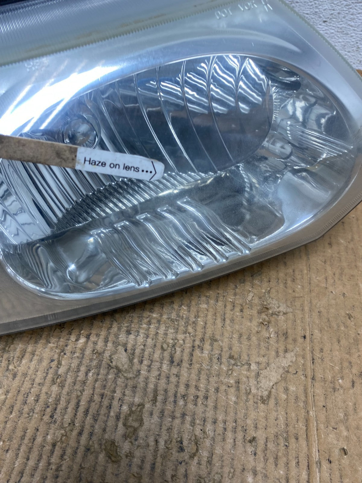2003 to 2007 Saturn Ion Halogen Headlight Right Passenger RH Side AE1669 DW4