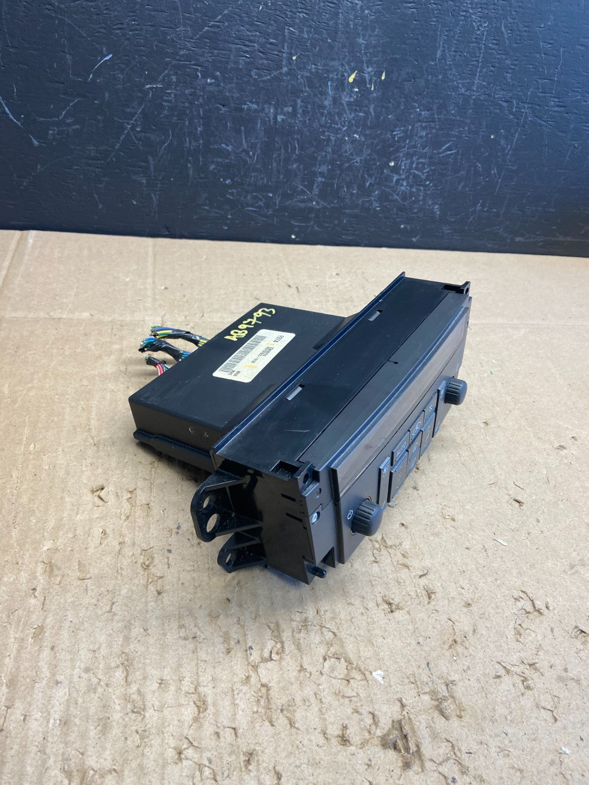 2005 to 2007 Cadillac STS AC Heater Climate Control Panel AB9793 DG1