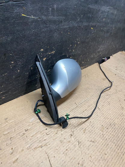 2006-2010 Volkswagen Passat Left Driver Turn Sgn View Door Mirror OEM V9267 DG2
