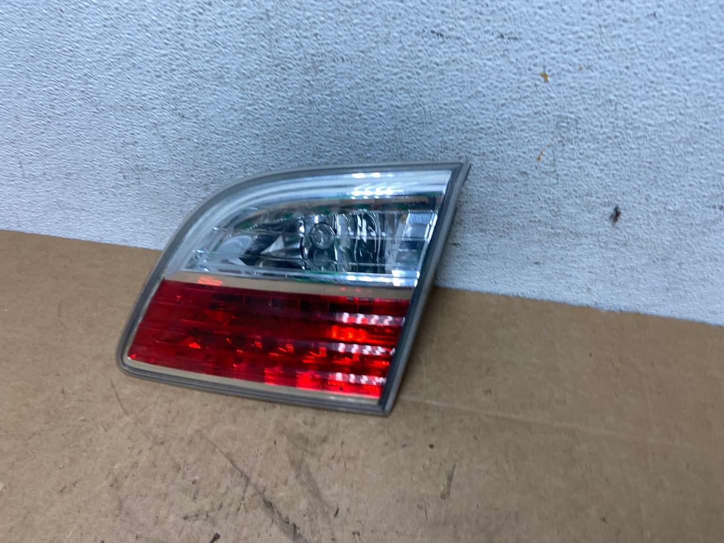 2010 2011 2012 Mazda CX-9 Tail Light Inner Right Passenger Rh Side AD6359 LK1