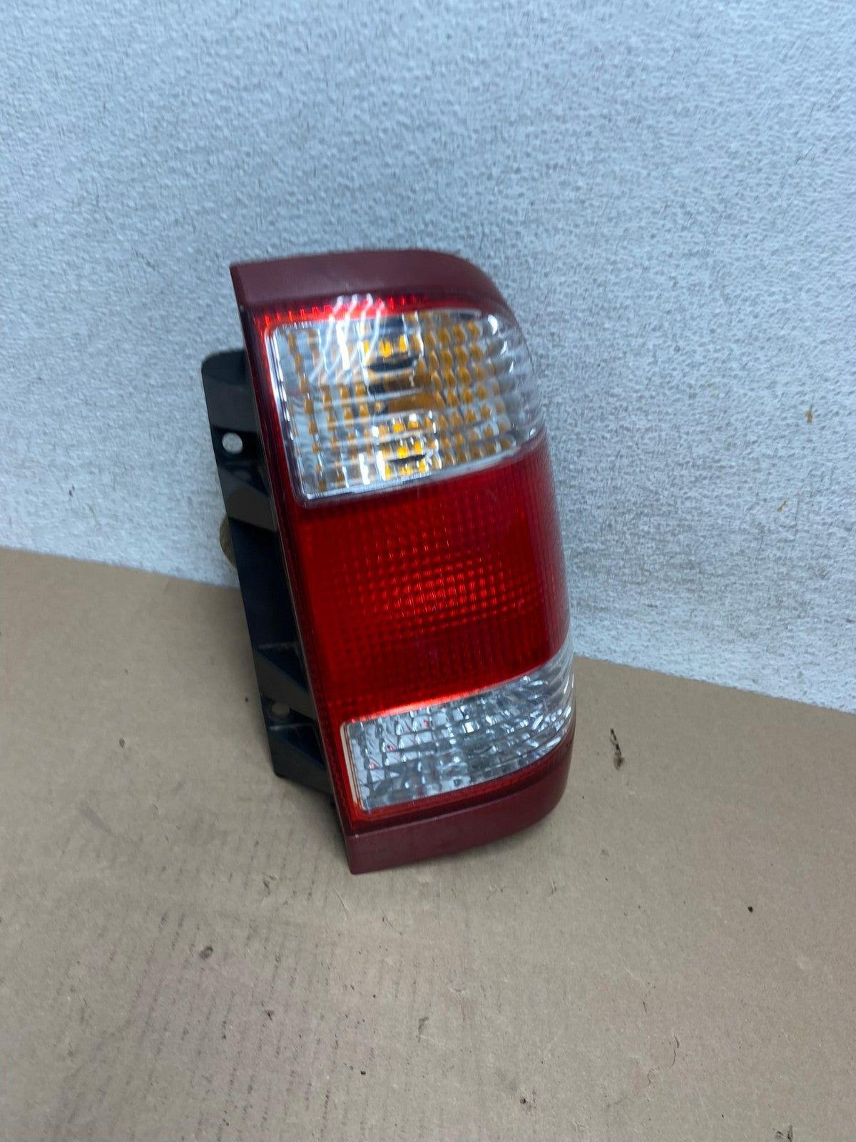 1999 to 2004 Nissan Pathfinder Right Passenger Rh Side Tail light AG6659 LK2