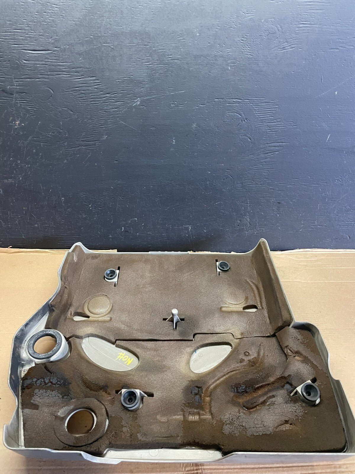 2004 to 2007  Cadillac CTS 3.6L Plastic Engine Cover Shield E3992 PS4