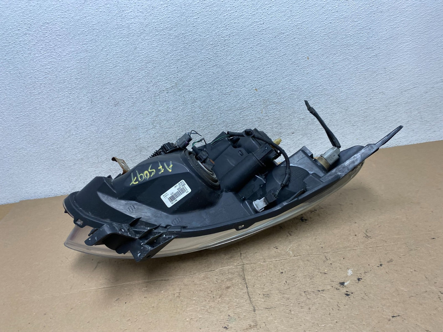 Sedan 2010 2011 2012 Nissan Altima Left Driver Side Xenon Headlight AF5097 DW6