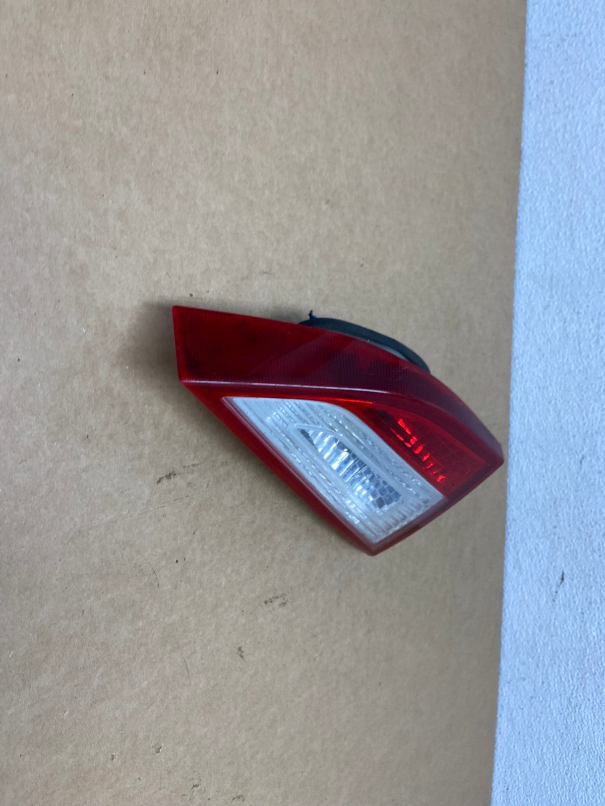 2011 2012 2013 2014 Hyundai Sonata Left Driver Inner Tail Light Oem AC1674 LK2