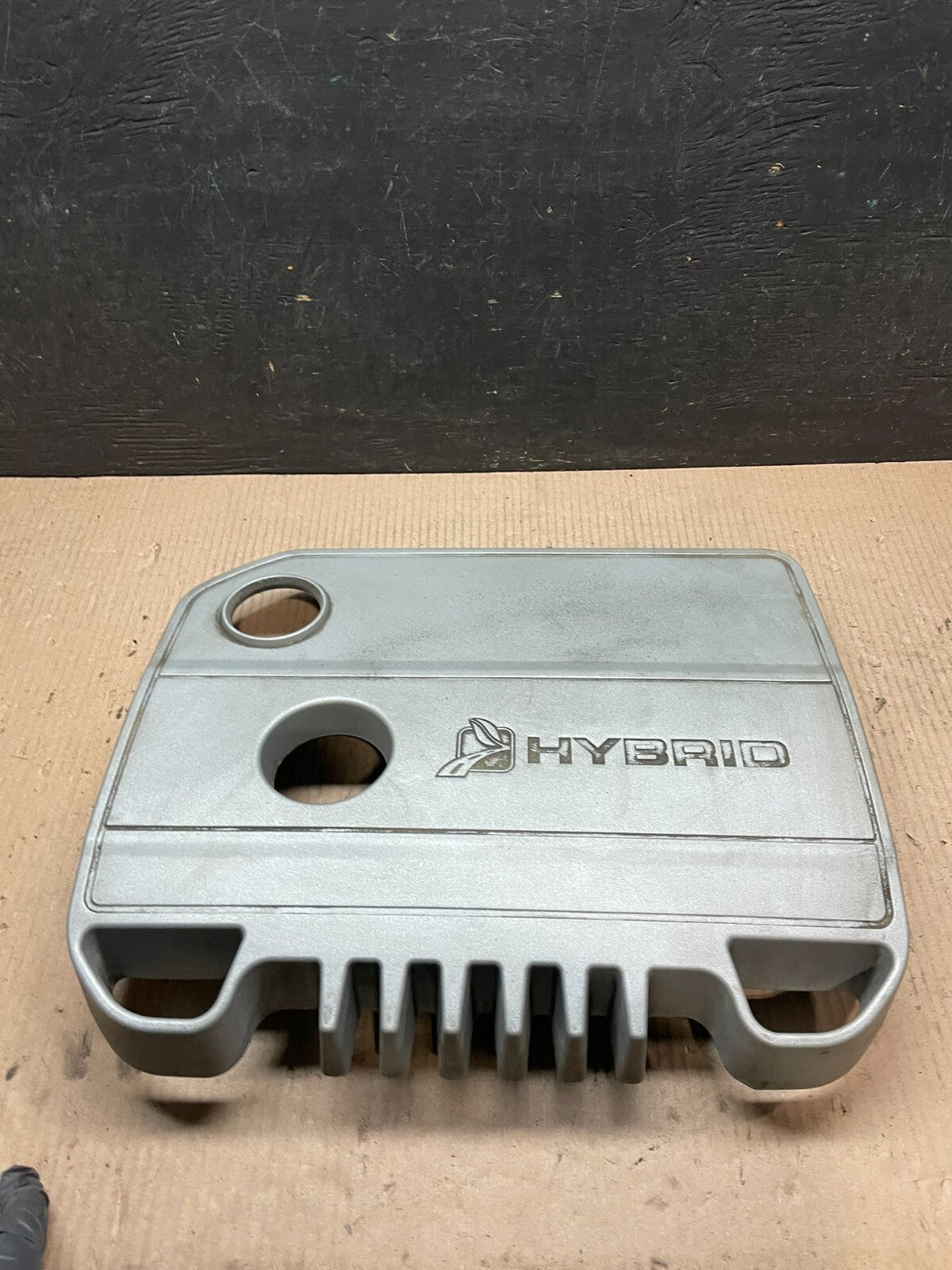 2009 to 2012 Ford Escape Engine Cover 9m6e-6a949-adw J3593 PS1