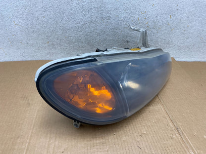 2002 to 2004 Infiniti I35 Hid Xenon Right Passenger RH Black Headlight AI4431 DW2
