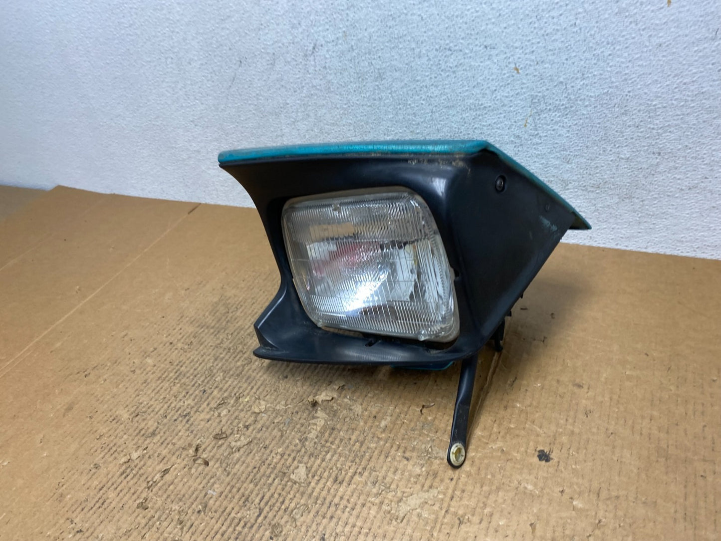 1989 to 1992 Ford Probe Left Driver LH Side Halogen Headlight ae2783 DG1