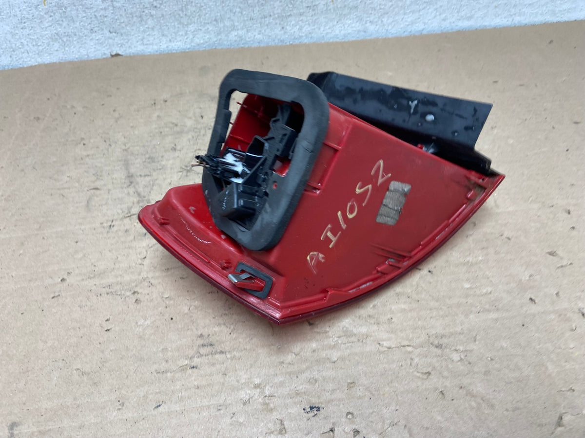 2011 to 2014 Volkswagen Jetta Right Passenger Rh Side Tail Light AI1052 LK5
