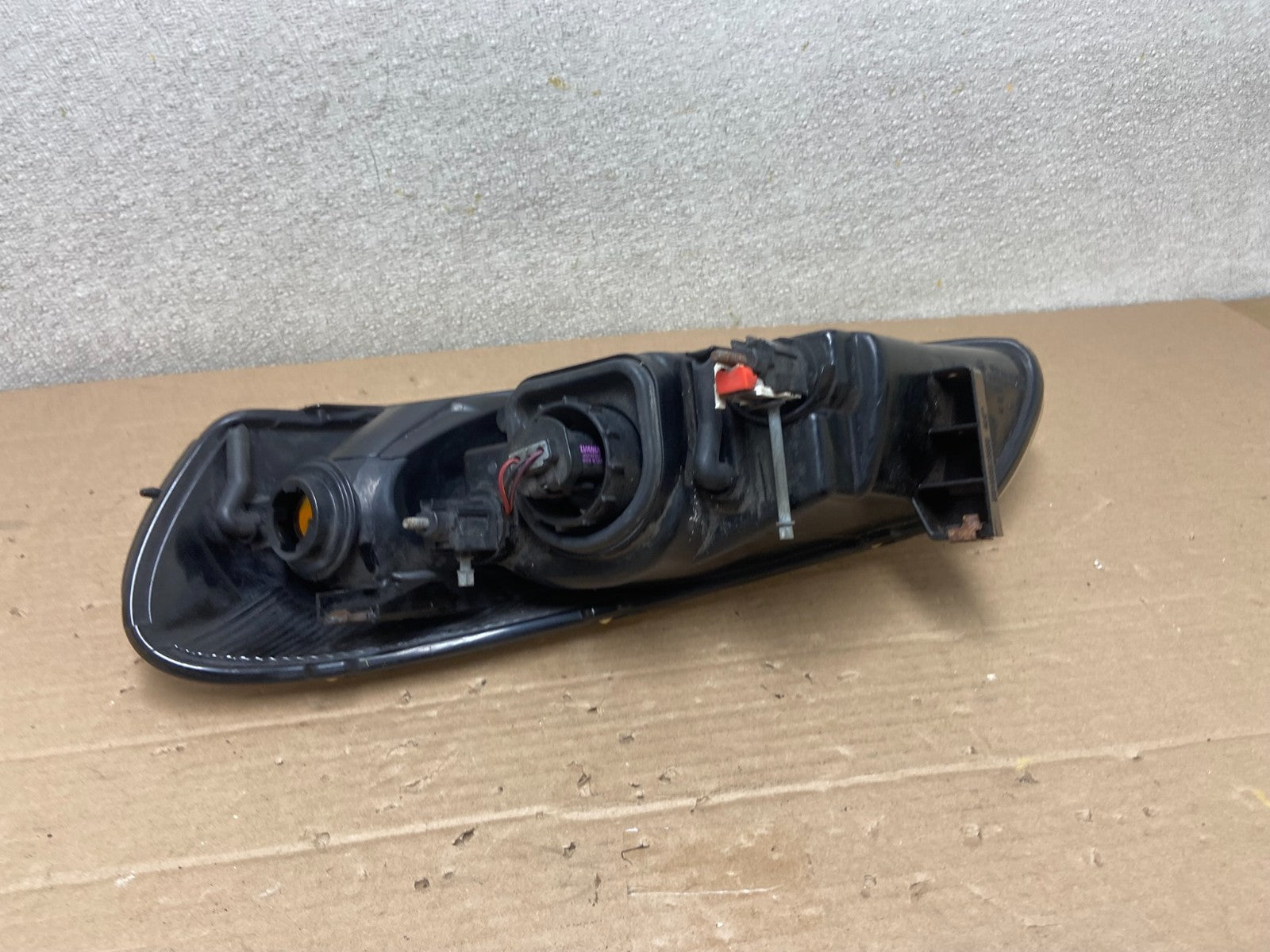 2001 to 2002 Chrysler Sebring Right Passenger Rh Side Headlight Oem AA8768 DG4