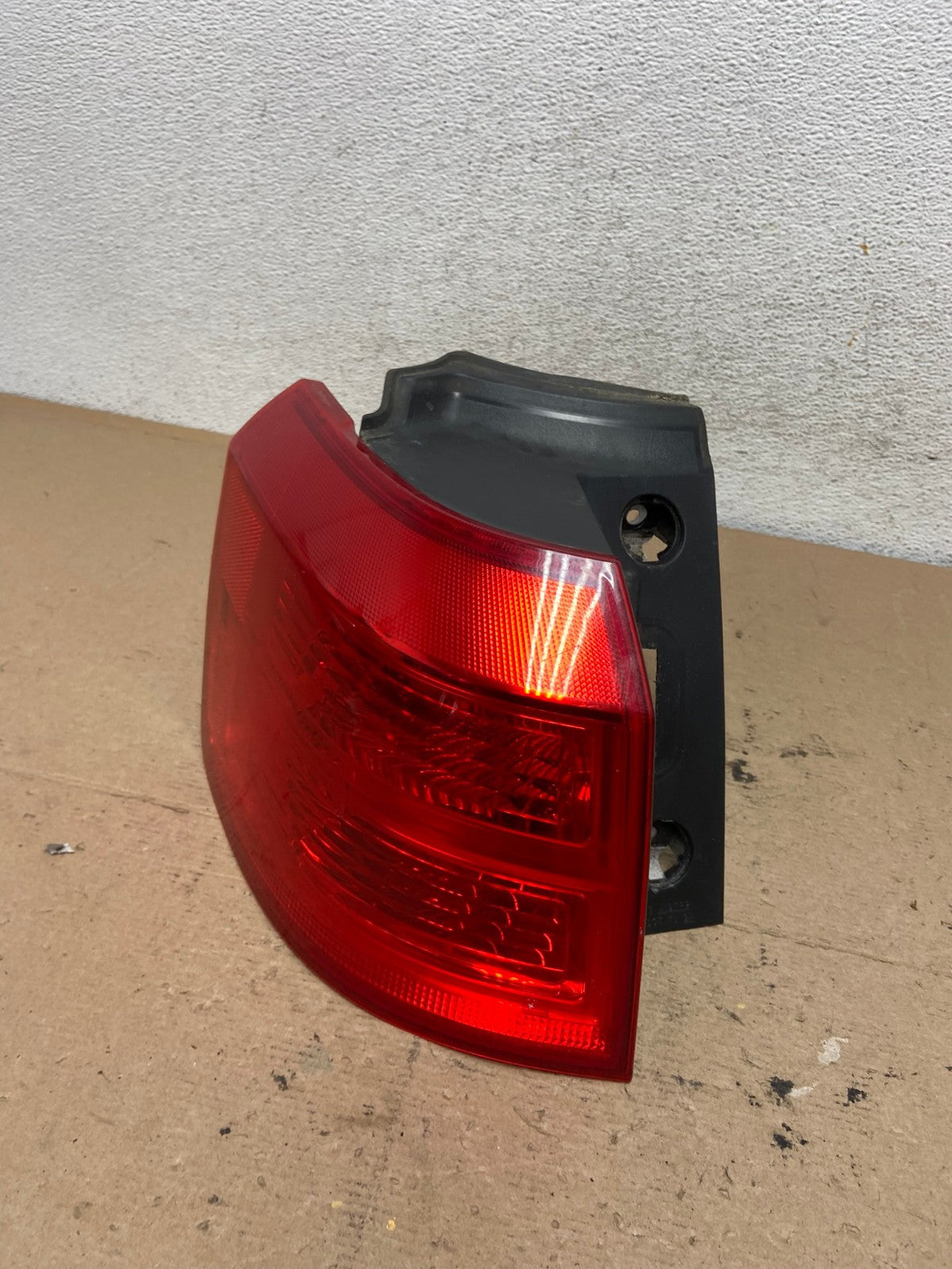 2010 to 2017 GMC Terrain Halogen Tail Light Left Driver Lh Side AF5105 LK0