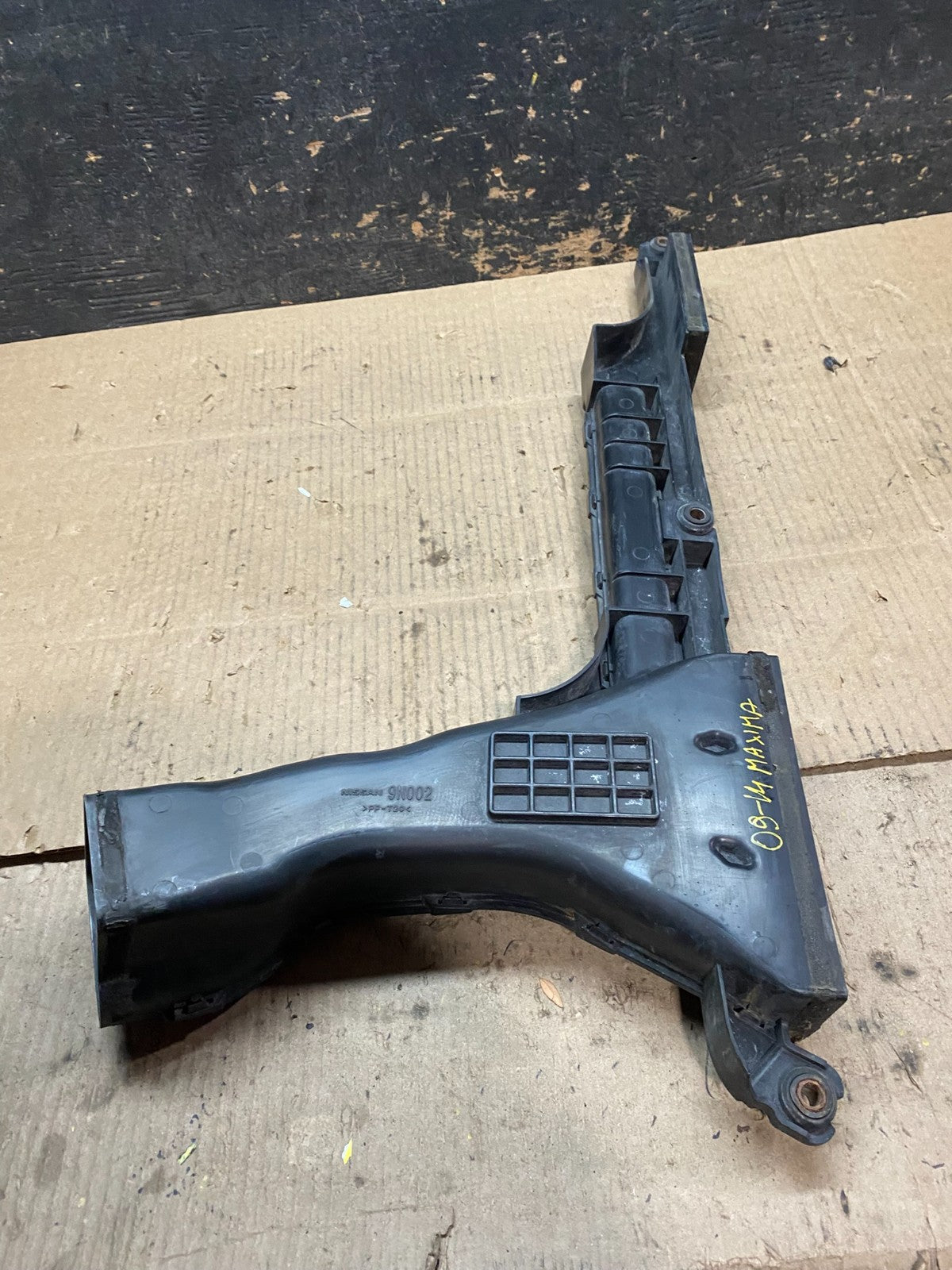 2009 to 2014 Nissan Maxima Upper Air Intake Duct  OEM x9688 DG6