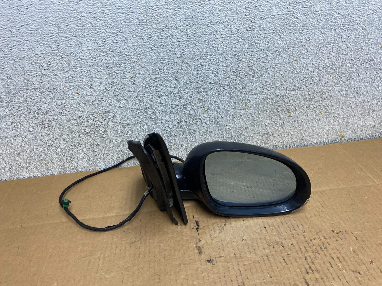2006-2009 Volkswagen Golf GTI Right Passenger Rh View Door Mirror Oem N4194 DG7