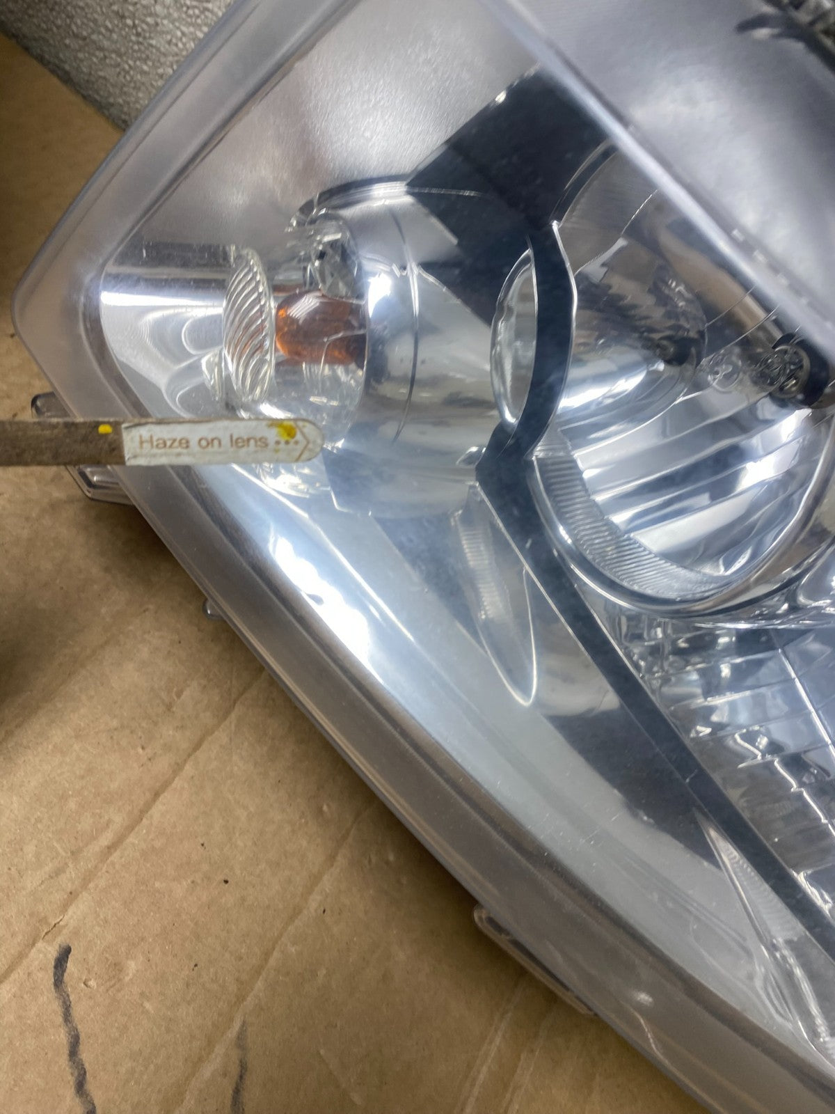 2011-2013 Jeep Grand Cherokee Left+Right Halogen Headlights U9907 DW10