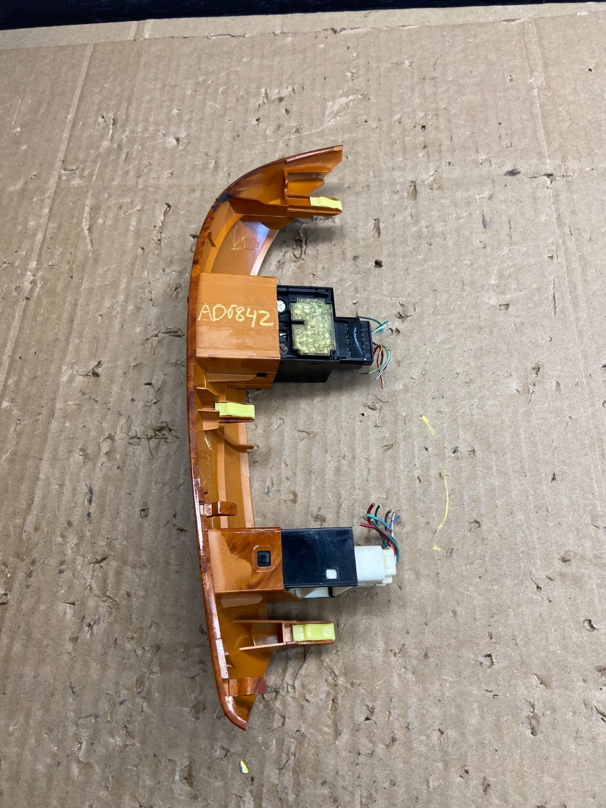 2004 to 2010 Toyota Sienna Right Side Radio Switches Bezel Trim AD6842 DG2