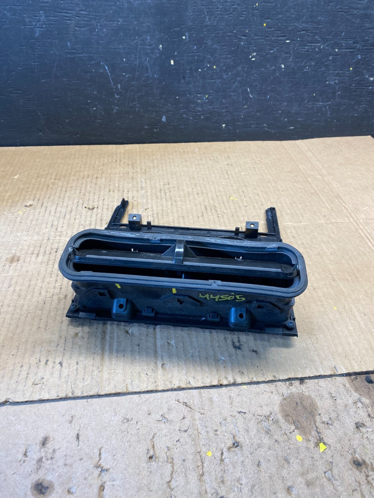 1997 to 2004 Mercedes Benz SLK-Class Radio Center Air Vent Bezel Trim M4505 DG6