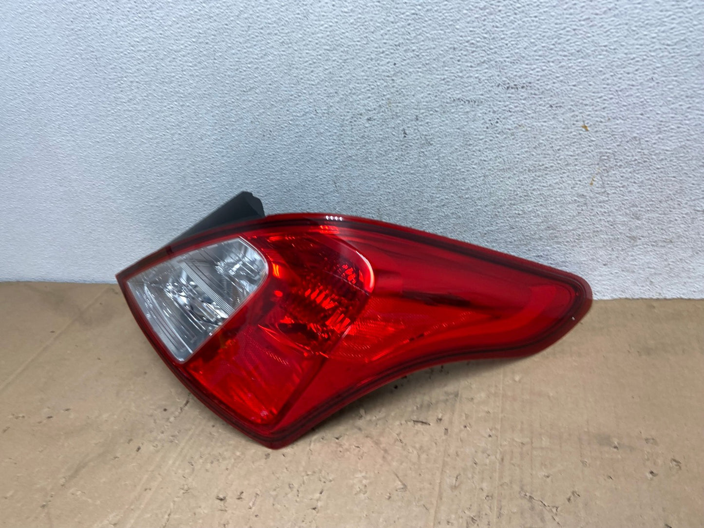 2012-2019 Nissan Versa Sedan Right Side Passenger Rh Tail Light AE9374 LK1