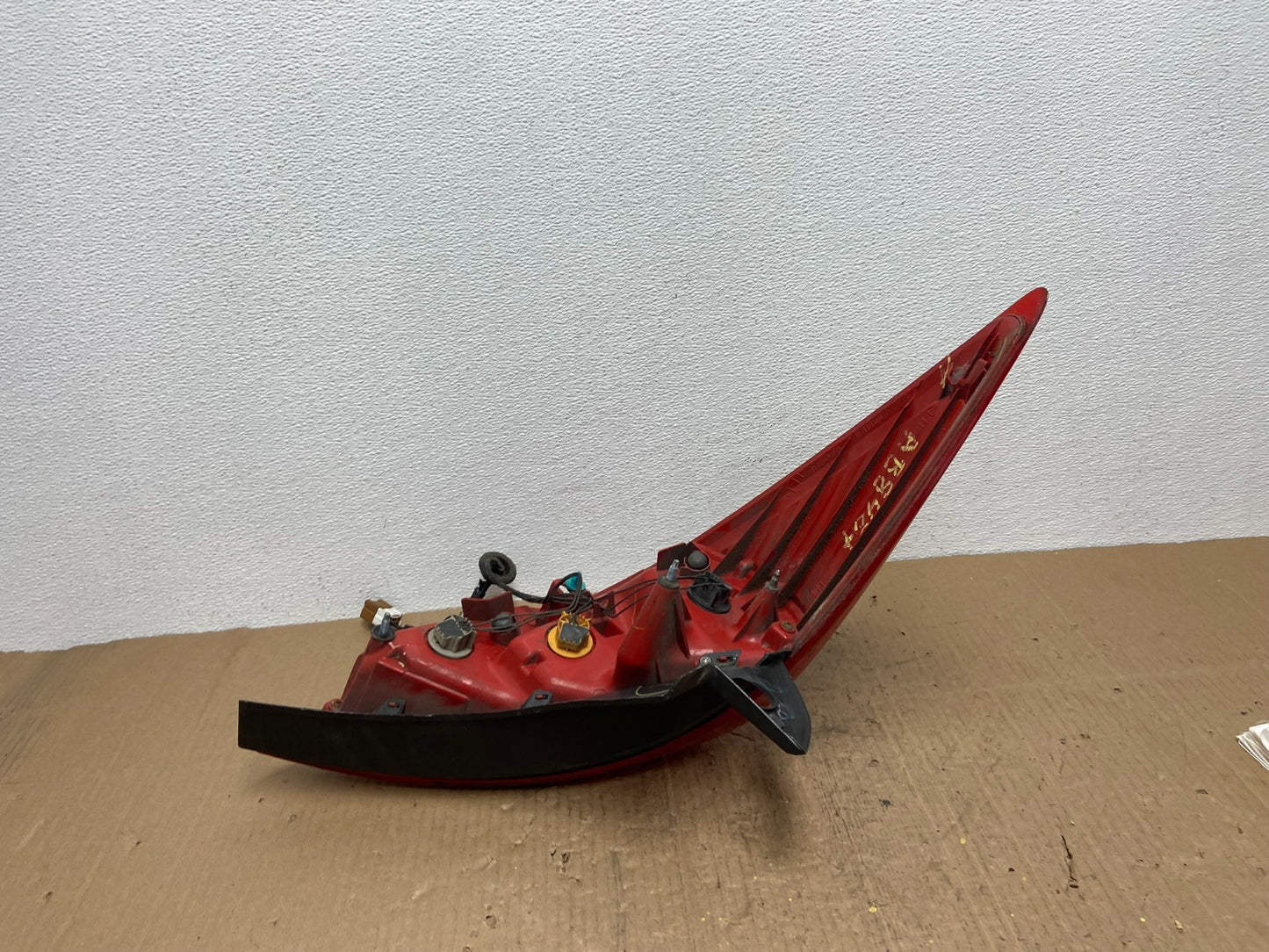 2007 - 2012 Nissan Versa Hatchback Right Passenger Side Tail Light AB8487 DW5