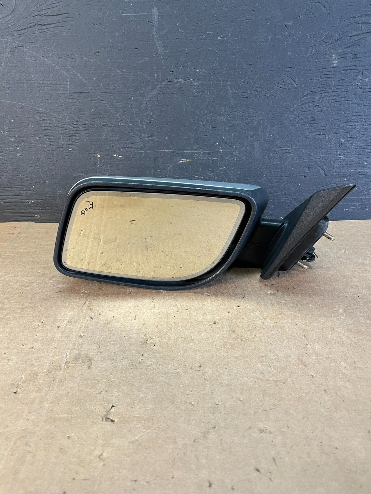 2010 to 2016 Lincoln MKS Left Driver LH View Door Blind Spot Mirror AE8564 DW7