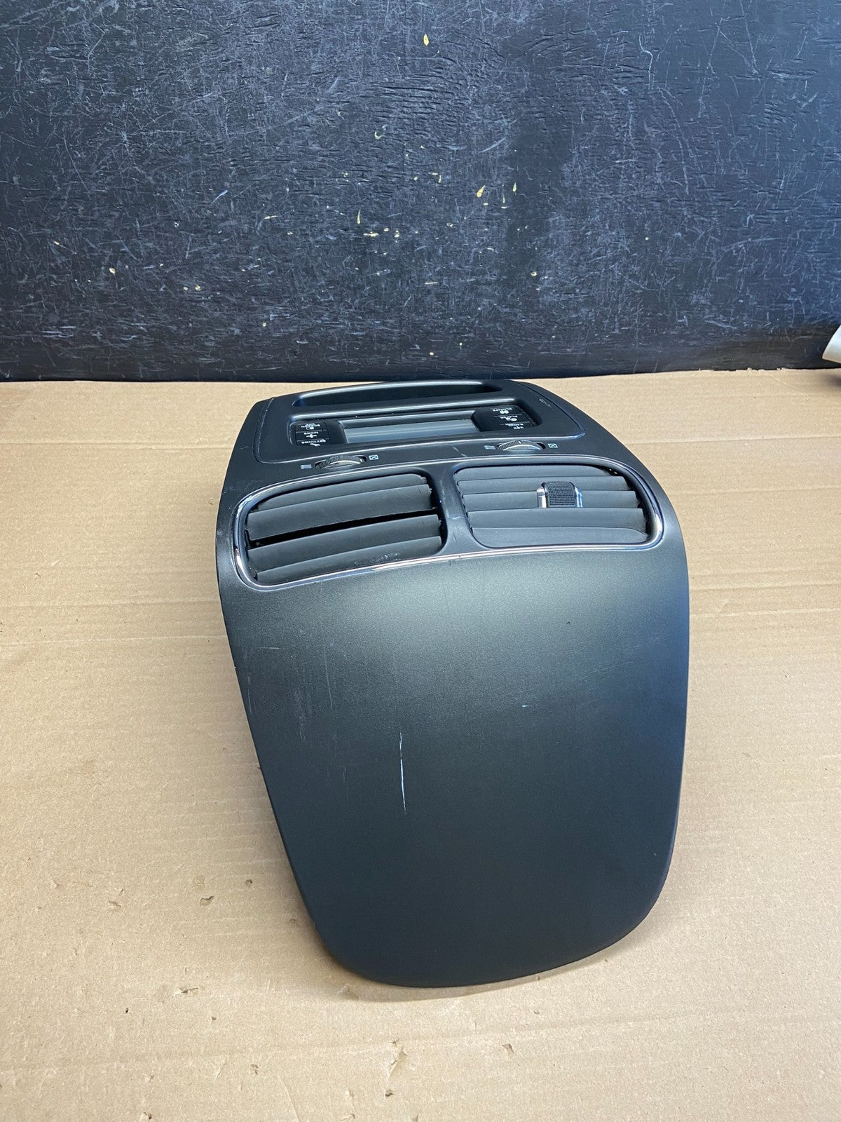 2011-2019 Dodge Journey 4.3 Radio Display Screen Bezel Trim Air Vents AG5034 DG2