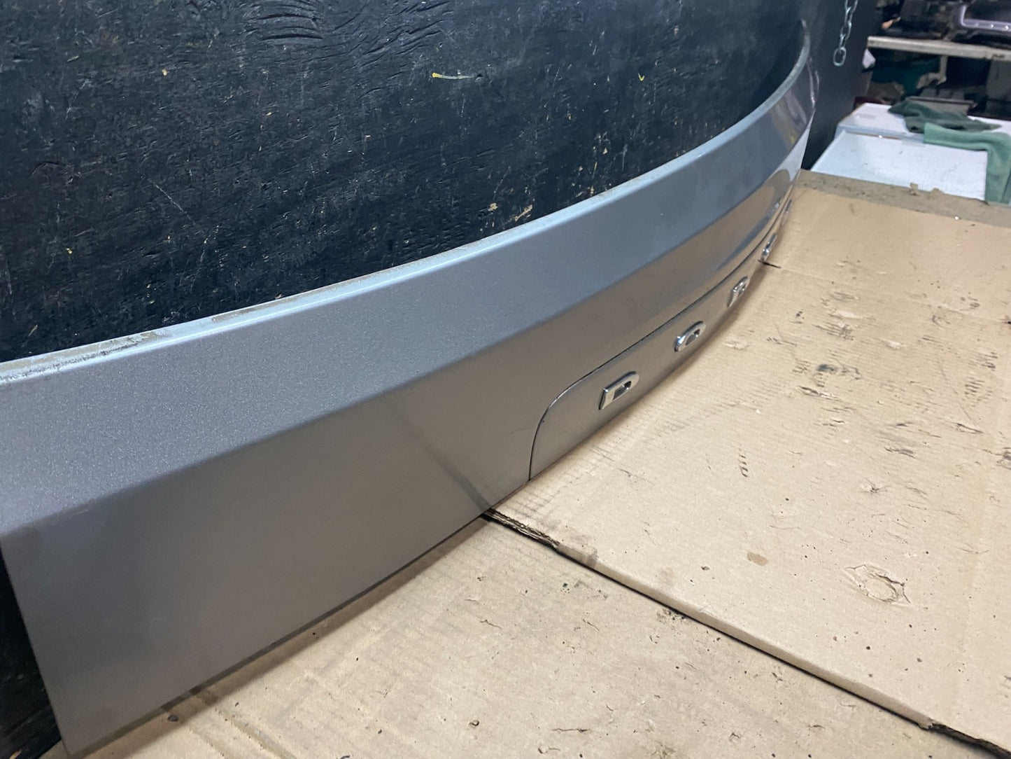 2011-2018 Dodge Grand Caravan Rear Tail Gate Trim Molding Panel OEM W2536 DG2