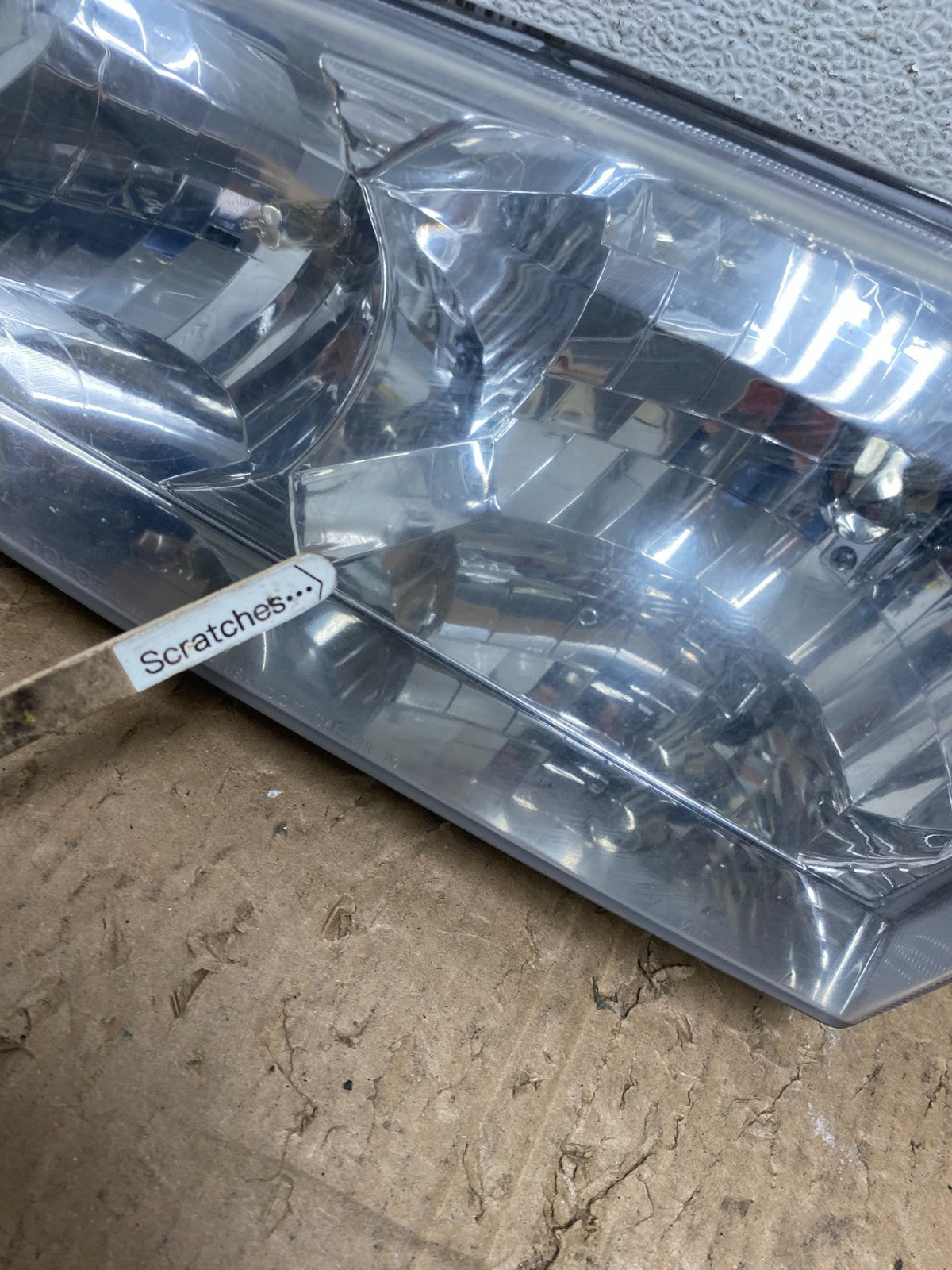2000 to 2001 Toyota Camry Front Left+Right Side Headlights AD8814 DW3