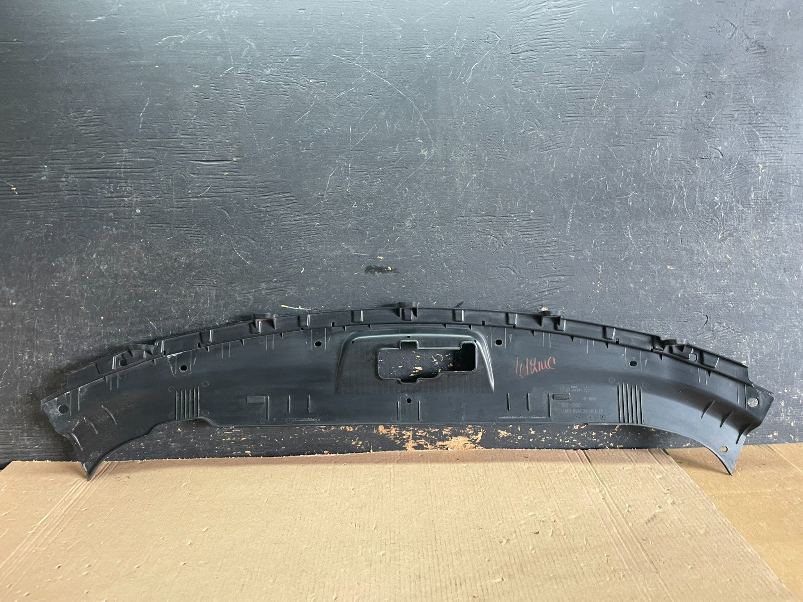 2015-2017 Hyundai Sonata Front Bumper Radiator Core Cover Grille Oem AA1952 DG3
