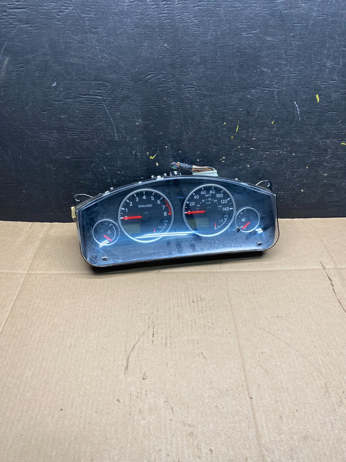 2006-2007 Nissan Pathfinder Xterra Cluster Speedometer Instrument OEM R3028 DG0
