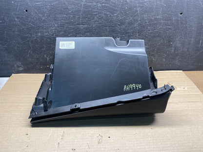 2010 - 2017 Chevrolet Volt Right Passenger Side Glove Box AH9940 DG3