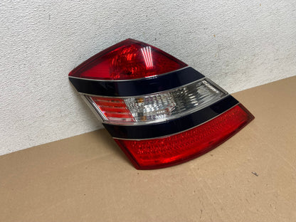 2007 - 2009 Mercedes-Benz S-Class Tail Light Left Driver LH Side AE4933 LK2
